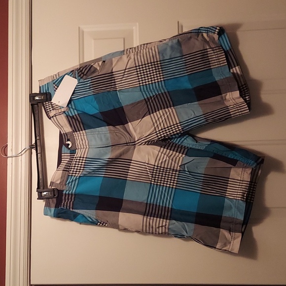 Men's Lululemon shorts - Picture 1 of 6